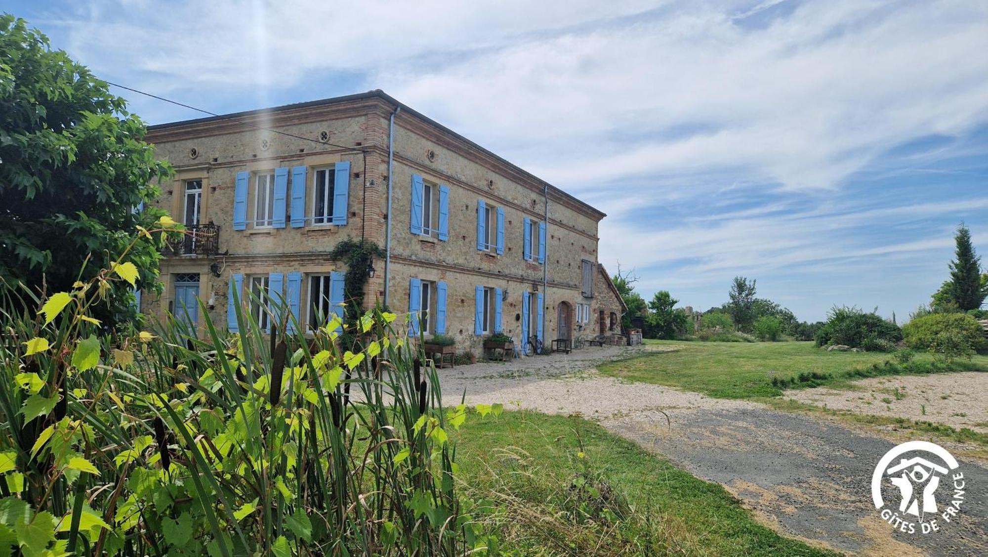 Aux Roses De Cedres Chambre Savane Salvagnac Exterior photo